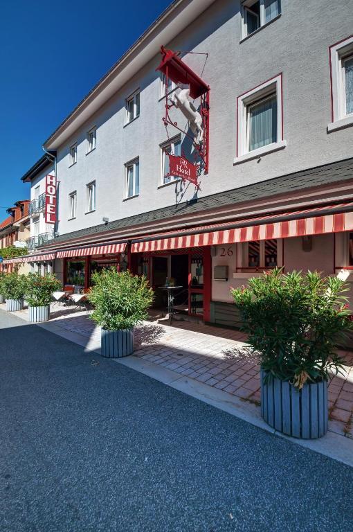 Hotel Zum Weissen Roessel فالدورف المظهر الخارجي الصورة